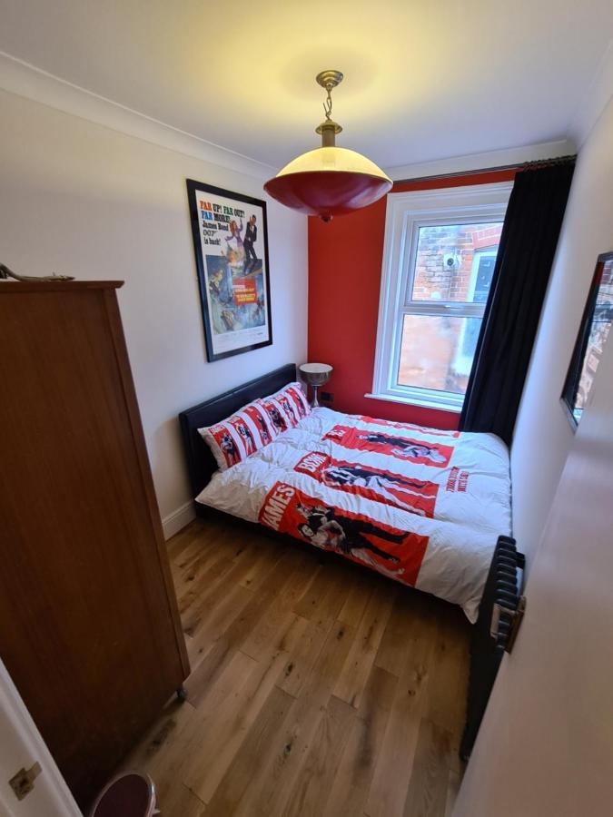 Southsea Royale James Bond 3 Bed Cool Penthouse, Seafront Parking Portsmouth Eksteriør bilde