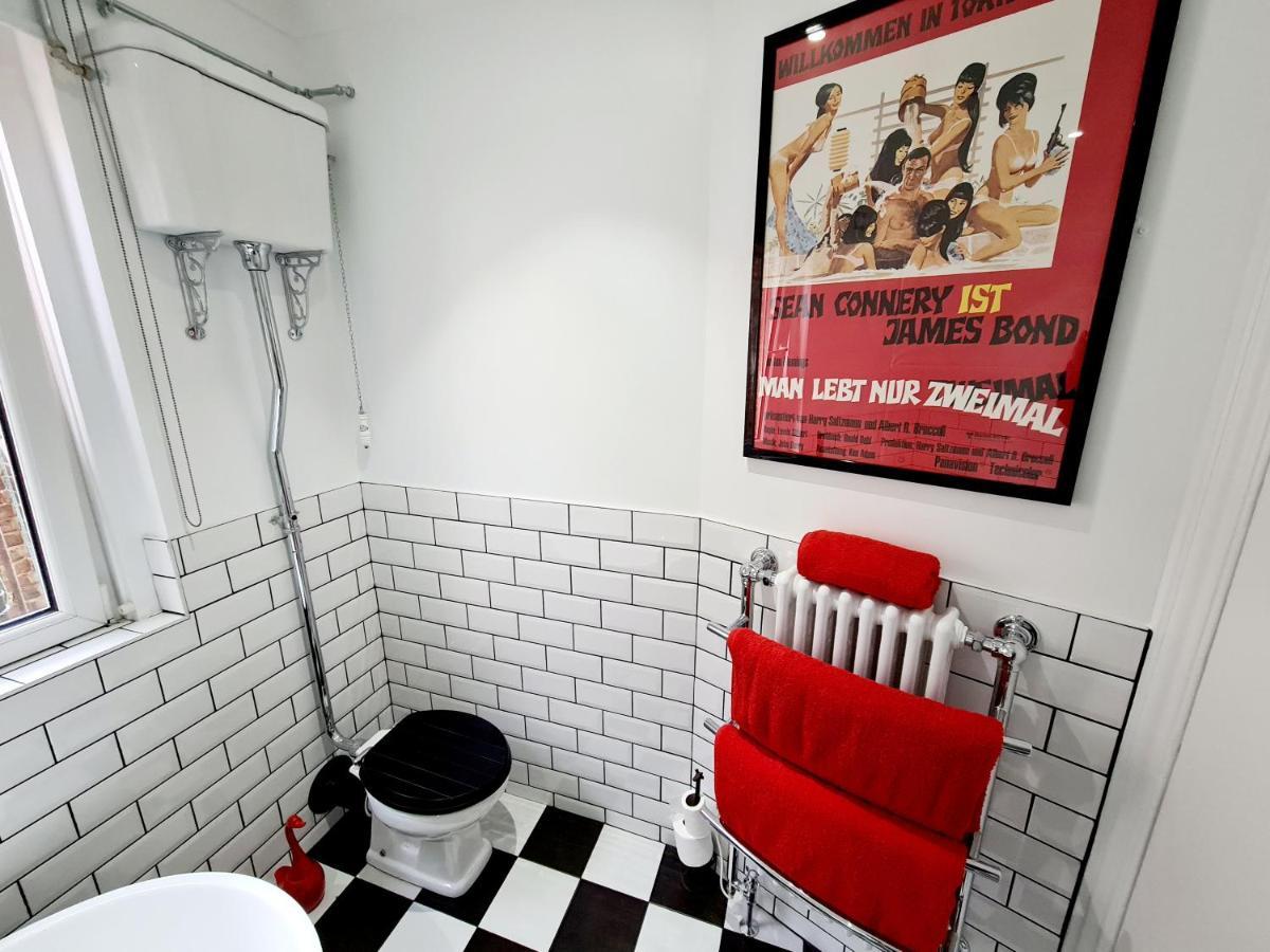 Southsea Royale James Bond 3 Bed Cool Penthouse, Seafront Parking Portsmouth Eksteriør bilde
